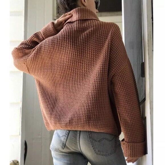 Free People Oversized Slouchy Sweater M Brown Pullover Cowl Neck Chunky Knit - Picture 8 of 14